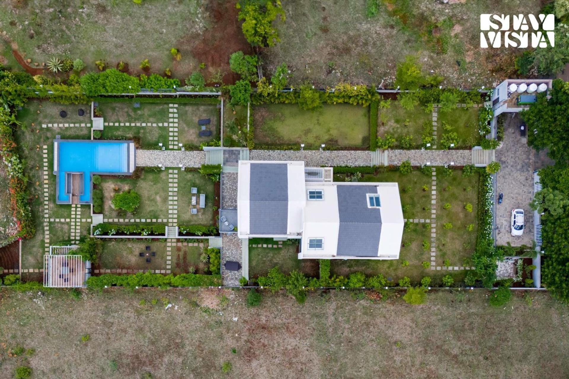 Stayvista At The Rainfield Villa With Gazebo & Lawn Nashik Zewnętrze zdjęcie