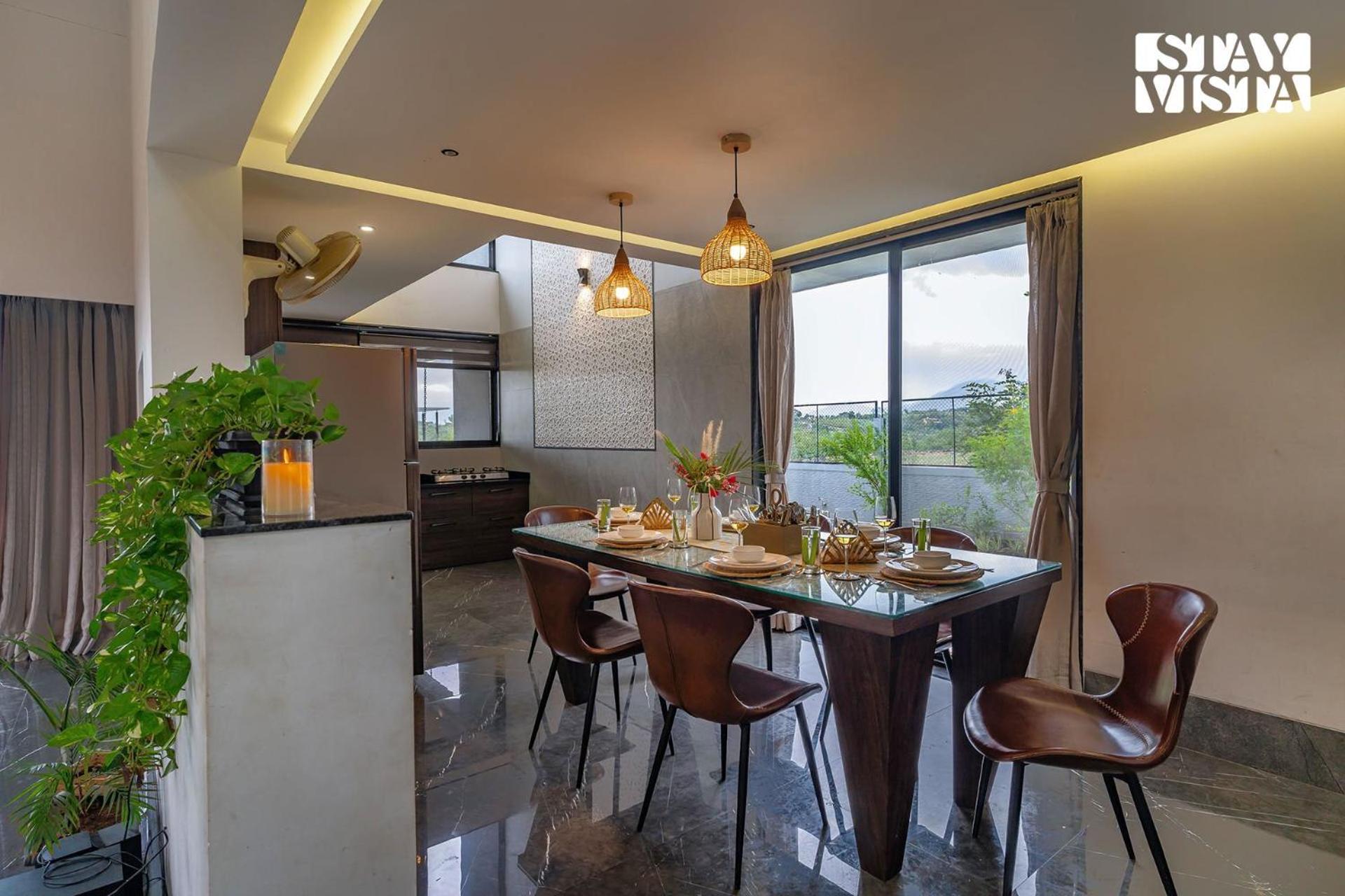 Stayvista At The Rainfield Villa With Gazebo & Lawn Nashik Zewnętrze zdjęcie
